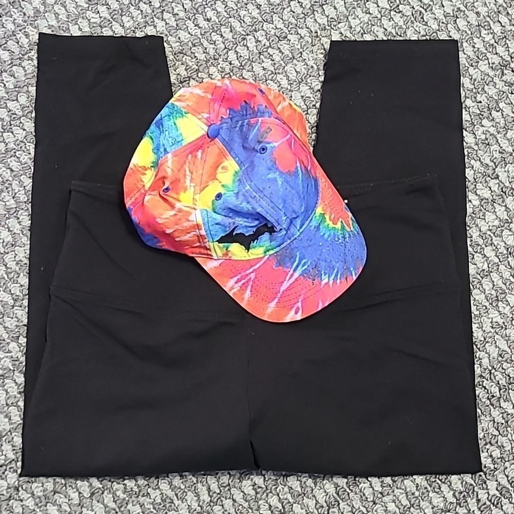tie dye UP logo hat